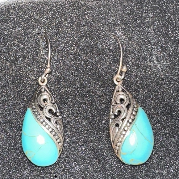 Sterling Silver & Turquoise Filagree Pierced Earrings - Pre-loved - Picture 5 of 5